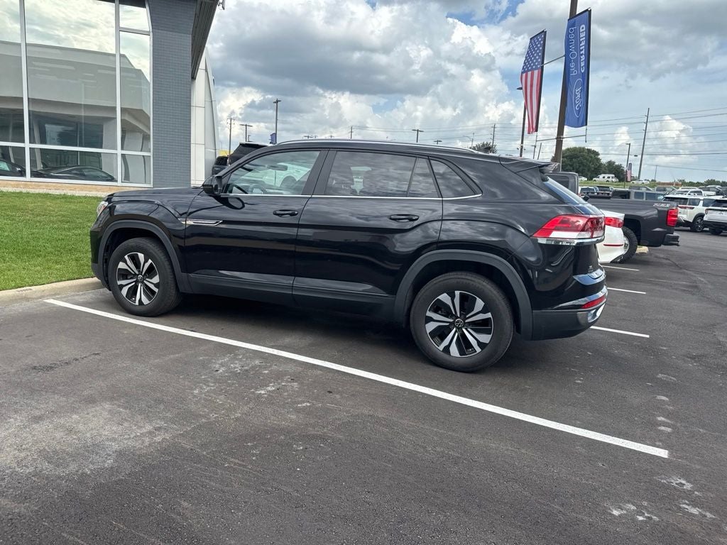 2024 Volkswagen Atlas Cross Sport 2.0T SE