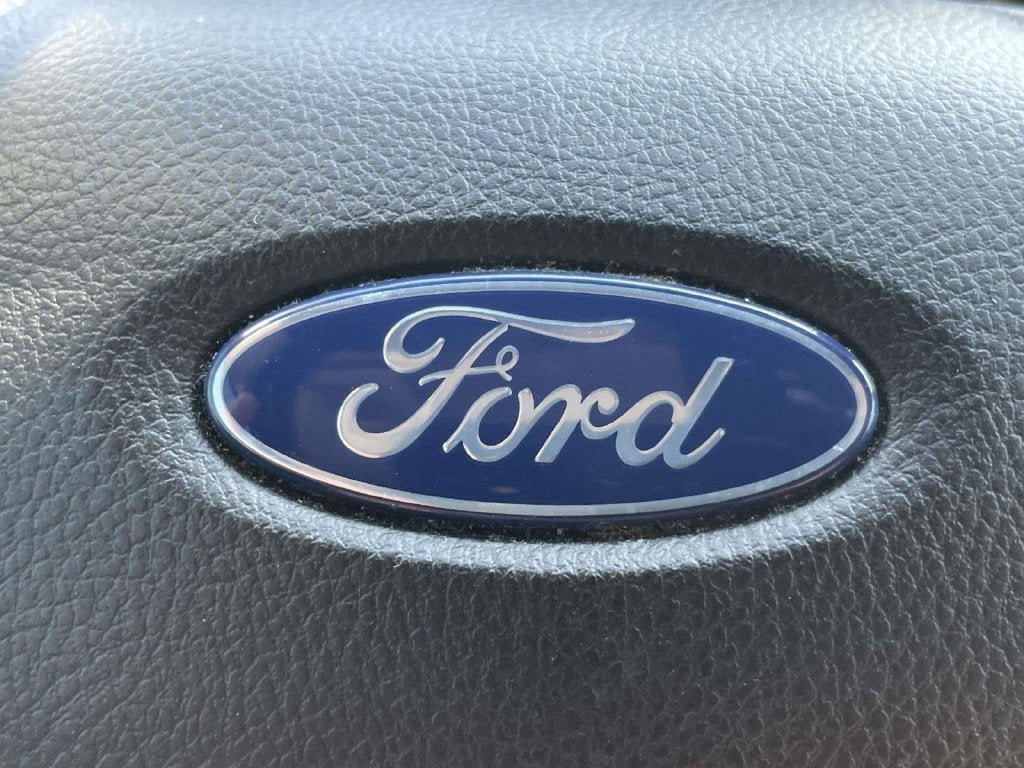 2020 Ford Edge SE