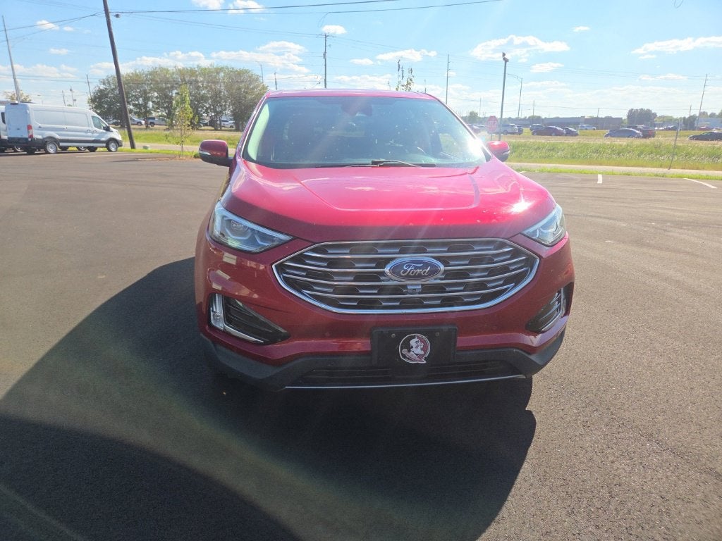 2021 Ford Edge Titanium