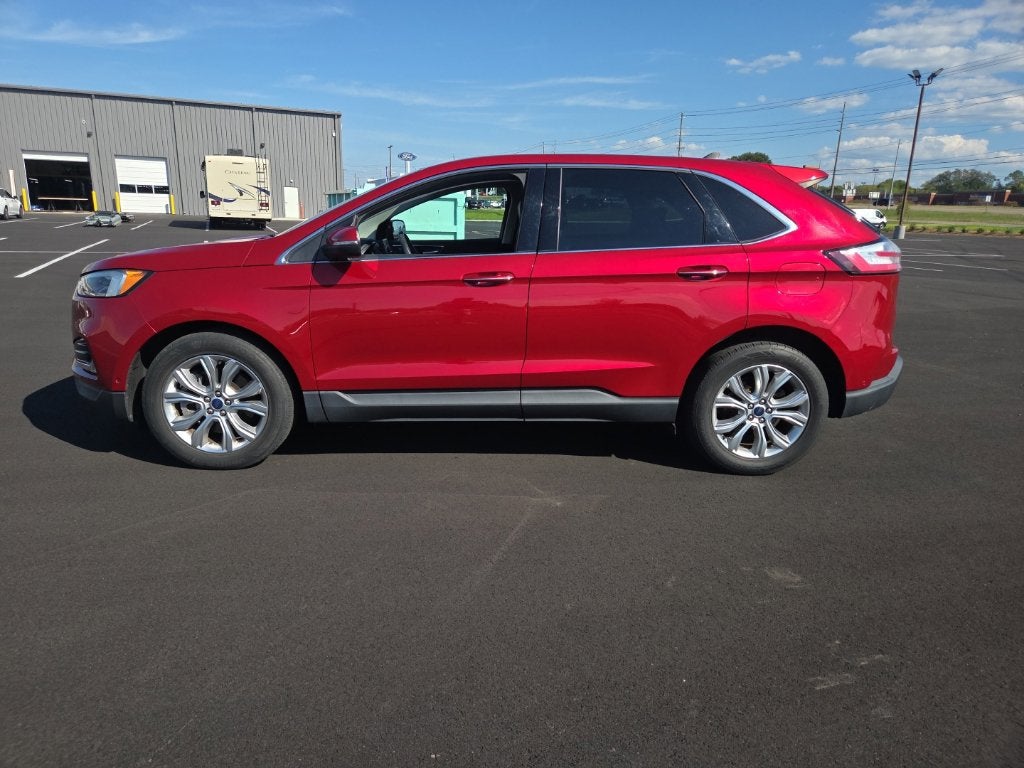 2021 Ford Edge Titanium