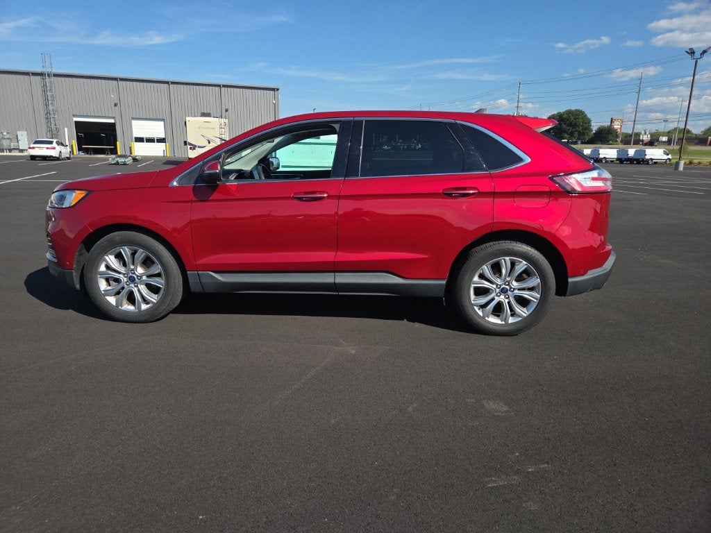 2021 Ford Edge Titanium