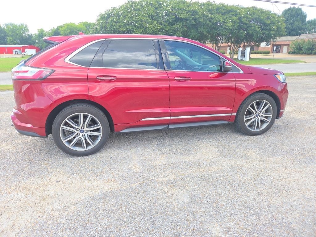 2019 Ford Edge Titanium