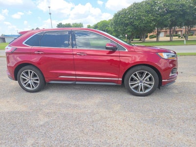 2019 Ford Edge Titanium