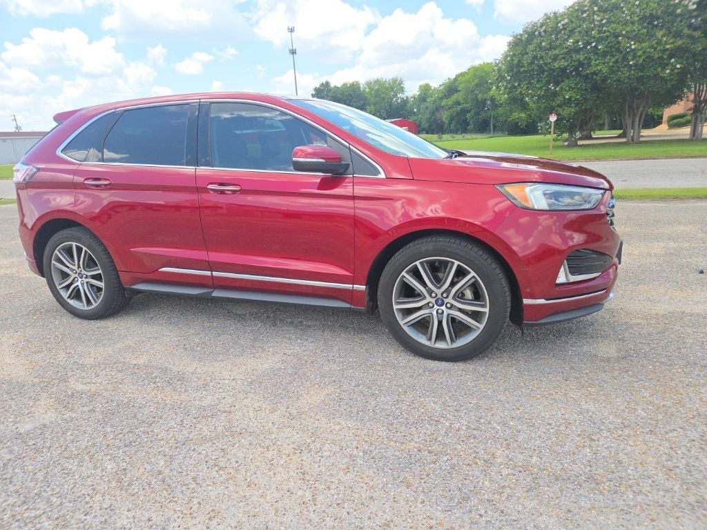 2019 Ford Edge Titanium