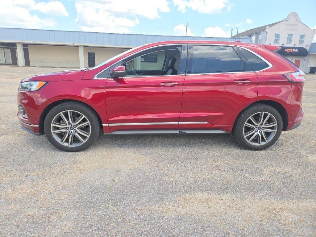 2019 Ford Edge Titanium