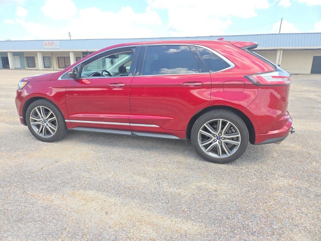 2019 Ford Edge Titanium