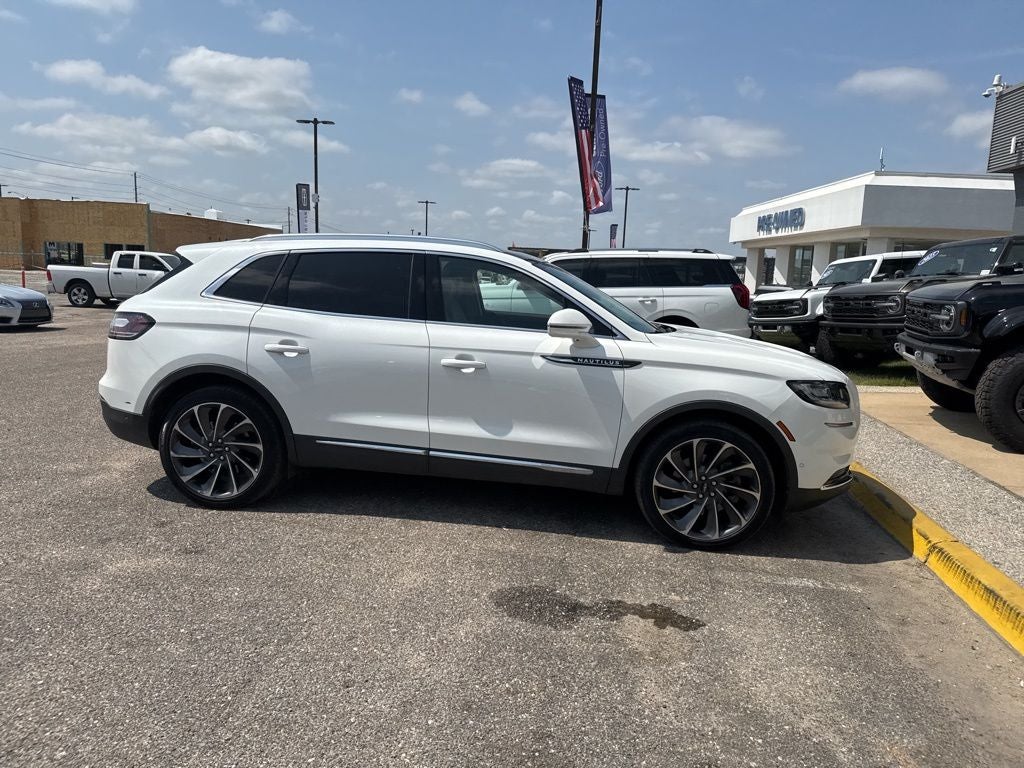 2022 Lincoln Nautilus Reserve