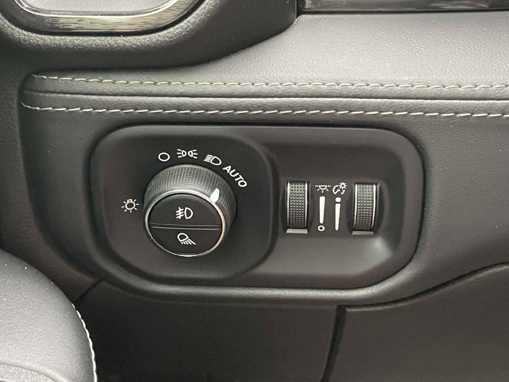 2025 RAM 2500 Limited