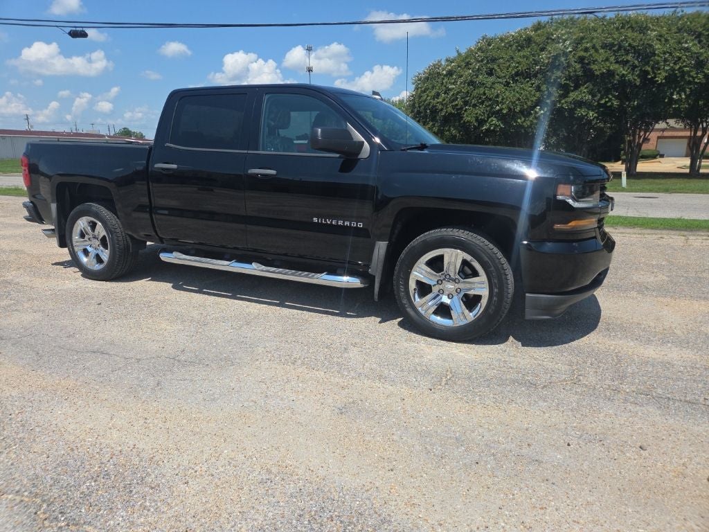 2018 Chevrolet Silverado 1500 Custom