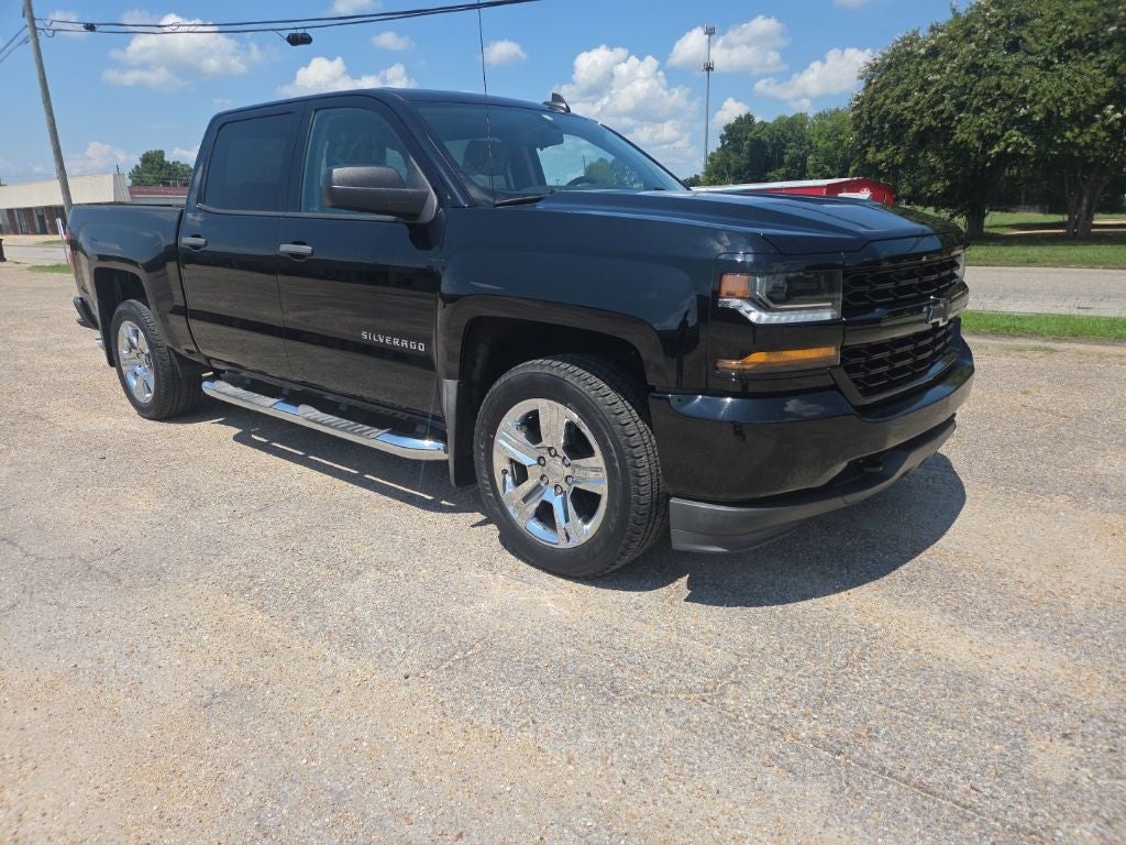 2018 Chevrolet Silverado 1500 Custom
