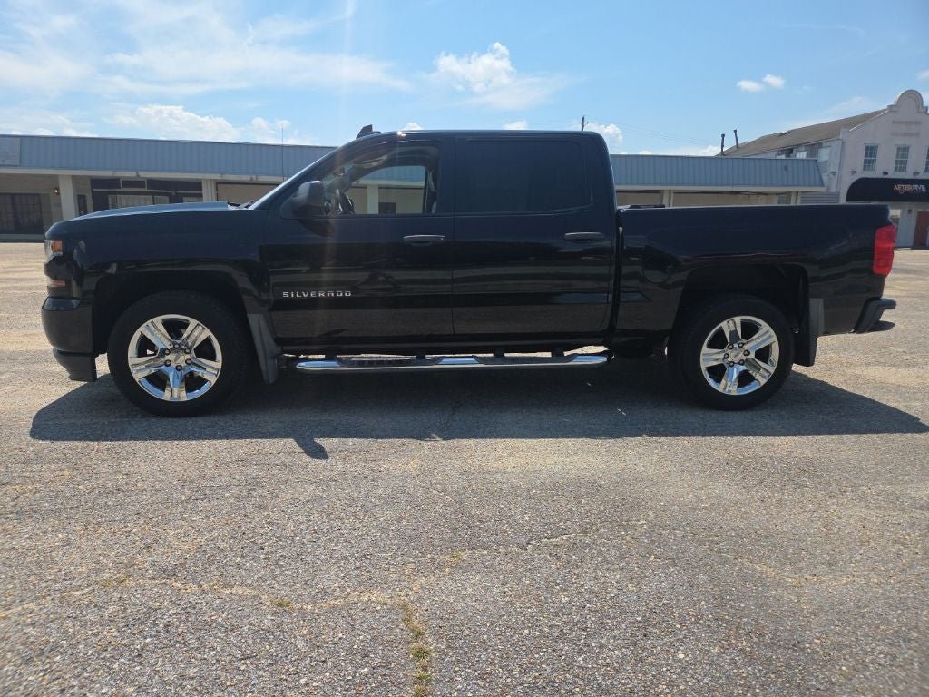 2018 Chevrolet Silverado 1500 Custom