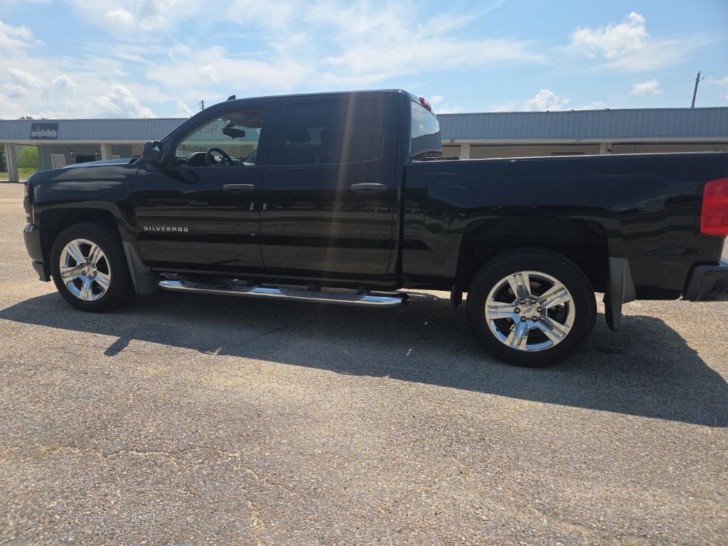 2018 Chevrolet Silverado 1500 Custom