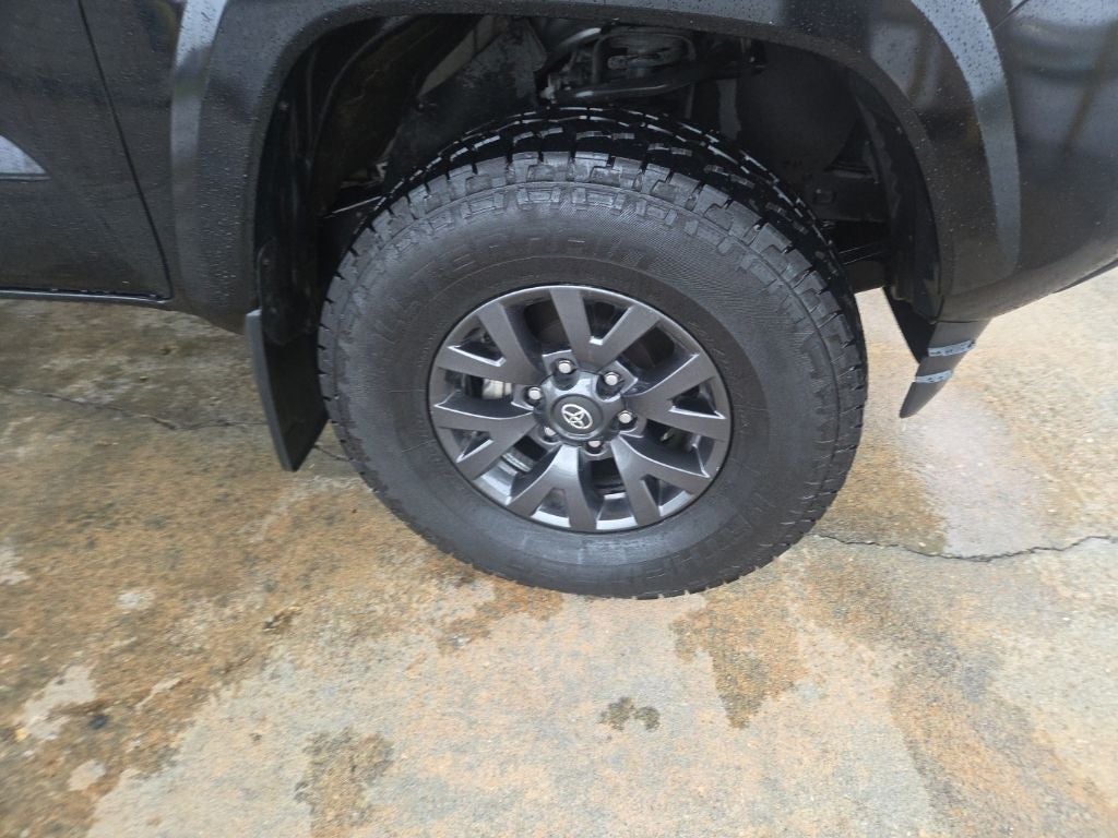 2023 Toyota Tacoma SR5