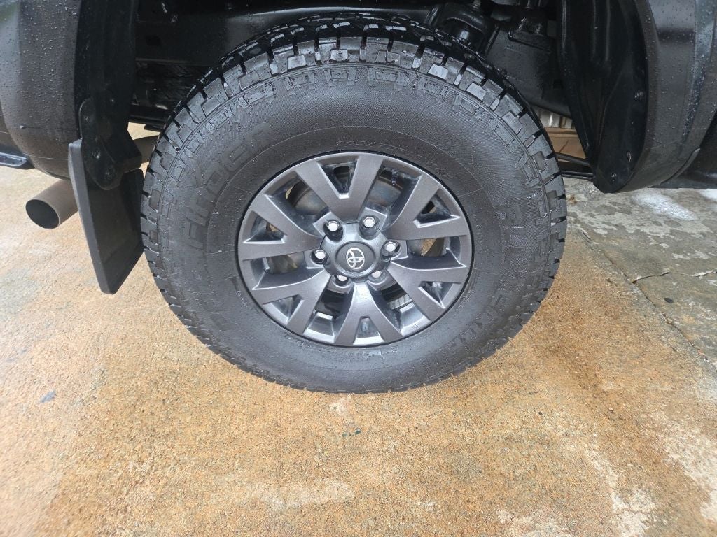 2023 Toyota Tacoma SR5
