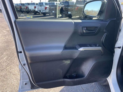 2022 Toyota Tacoma SR5 V6