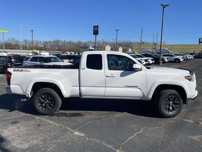 2022 Toyota Tacoma SR5 V6