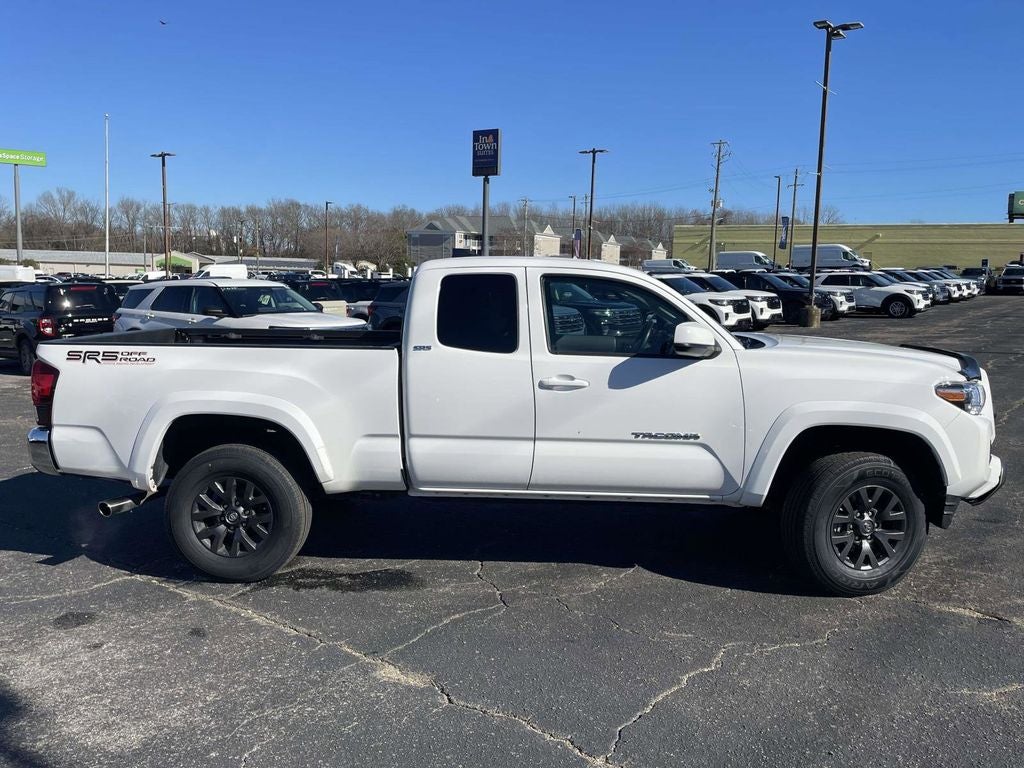 2022 Toyota Tacoma SR5 V6