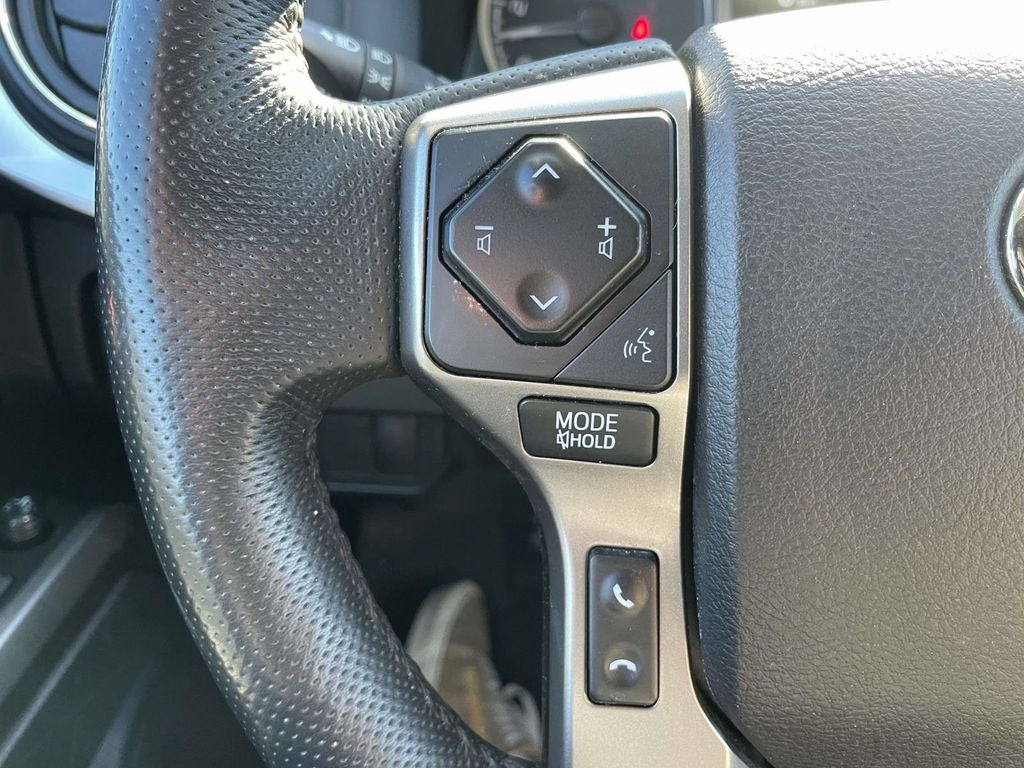 2022 Toyota Tacoma SR5 V6