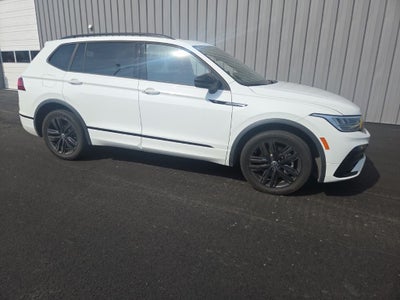 2022 Volkswagen Tiguan 2.0T SE R-Line Black