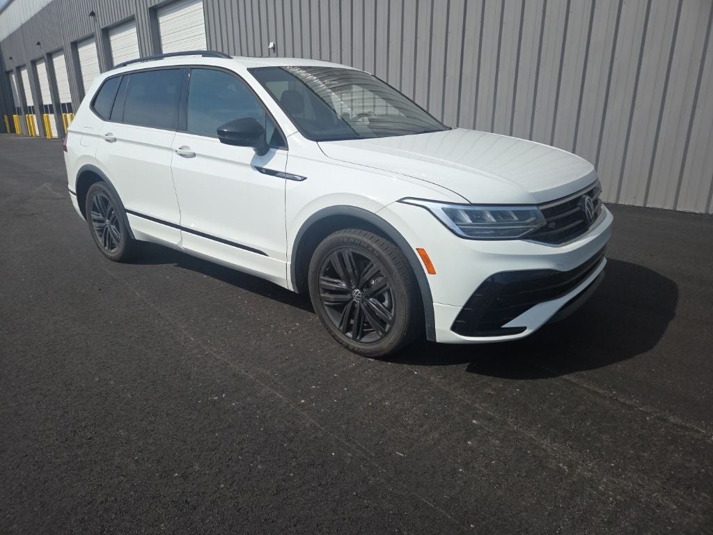 2022 Volkswagen Tiguan 2.0T SE R-Line Black