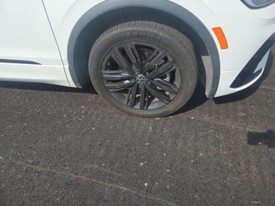 2022 Volkswagen Tiguan 2.0T SE R-Line Black