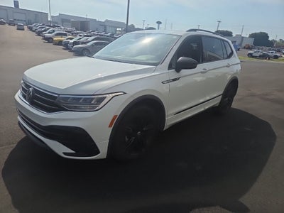 2022 Volkswagen Tiguan 2.0T SE R-Line Black