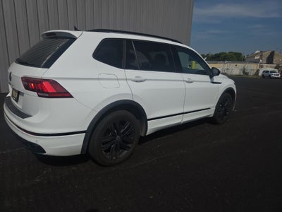 2022 Volkswagen Tiguan 2.0T SE R-Line Black
