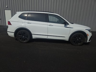 2022 Volkswagen Tiguan 2.0T SE R-Line Black