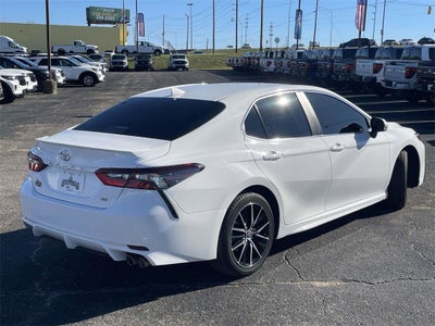 2021 Toyota Camry SE