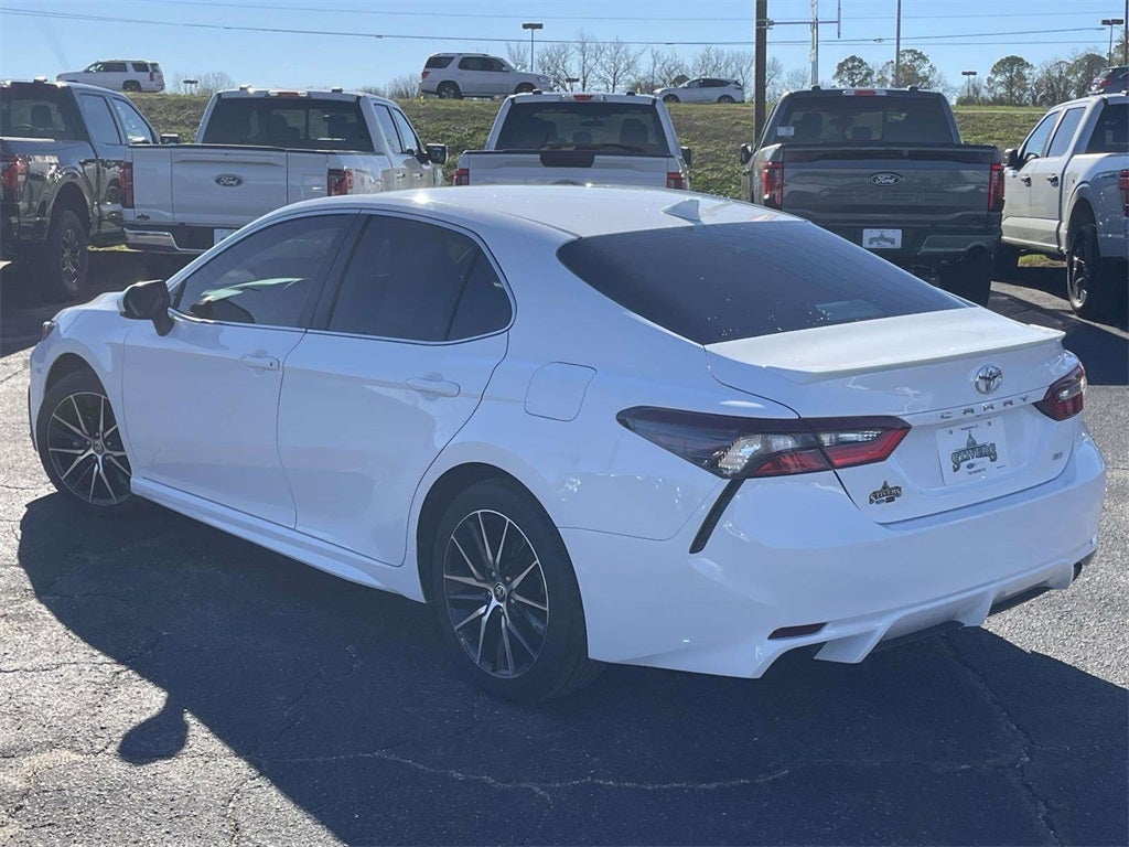 2021 Toyota Camry SE