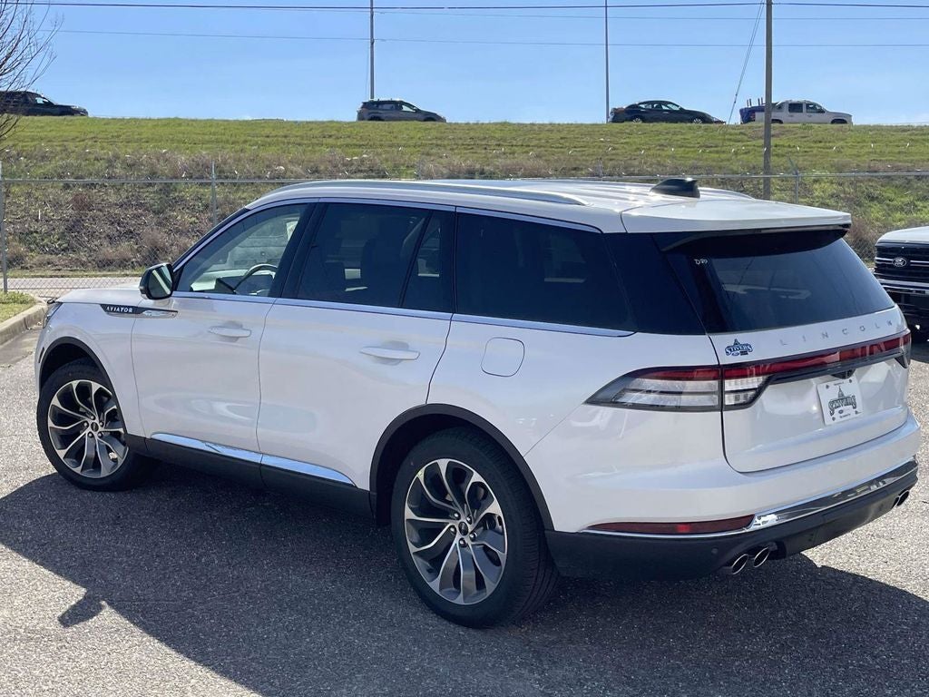 2026 Lincoln Aviator Premiere