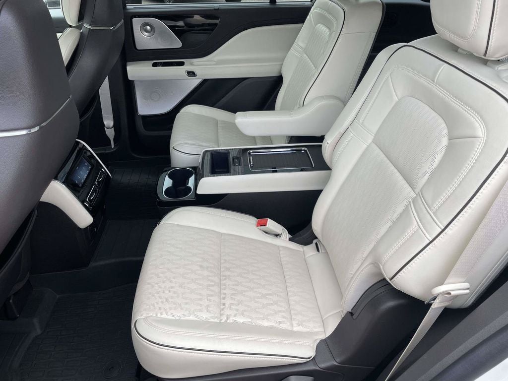 2021 Lincoln Aviator Black Label