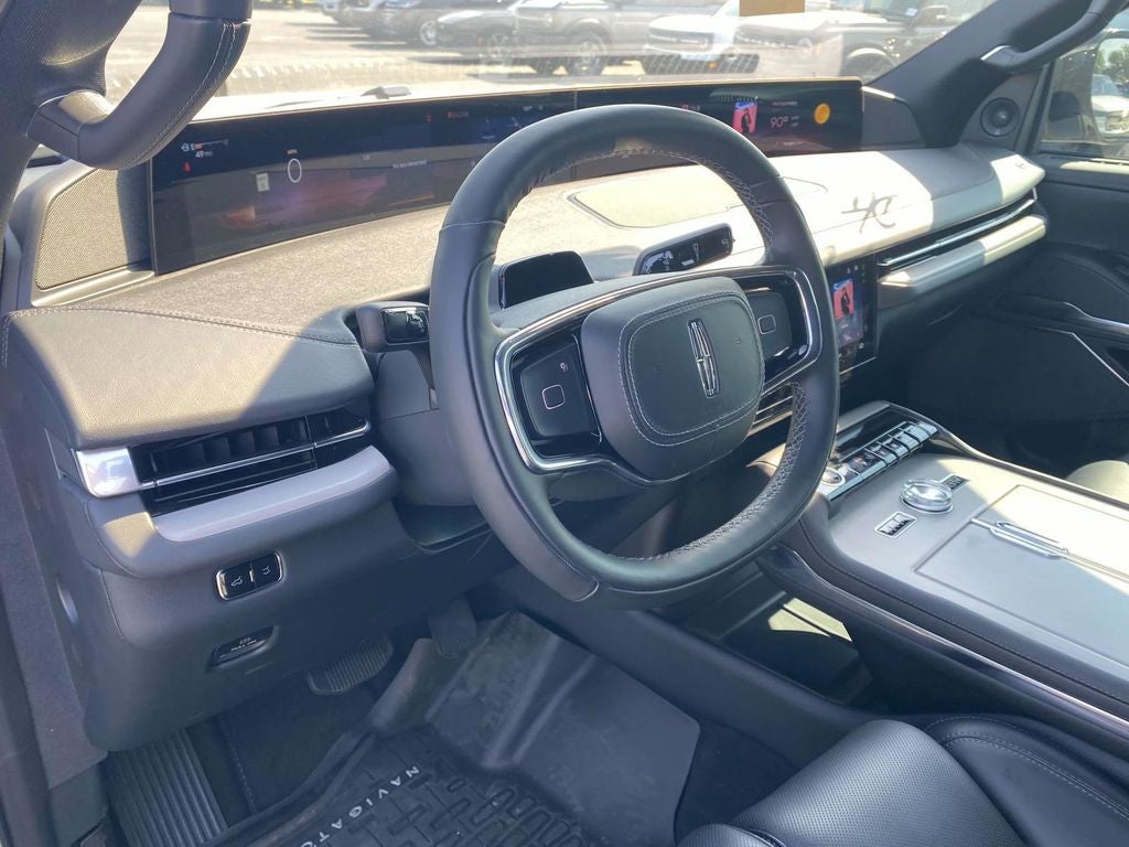 2025 Lincoln Navigator Reserve