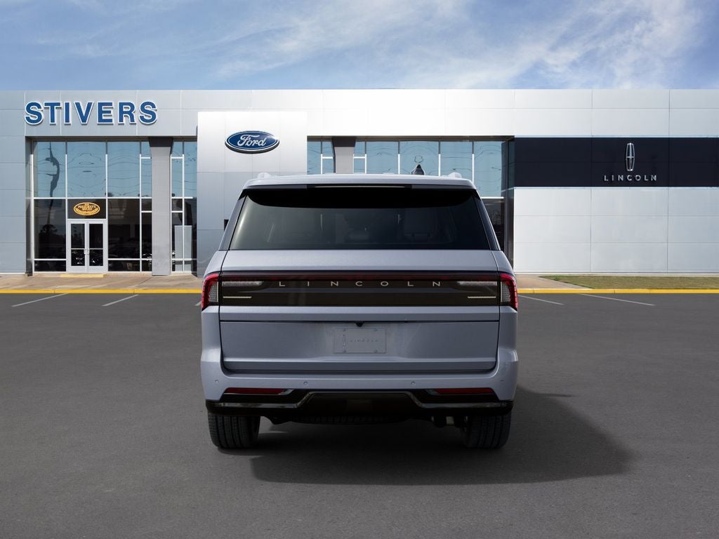 2027 Lincoln Navigator Reserve