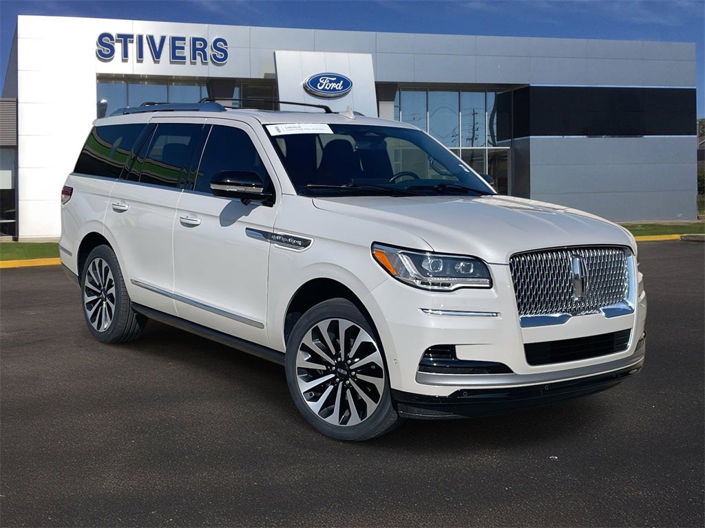 2023 Lincoln Navigator Reserve