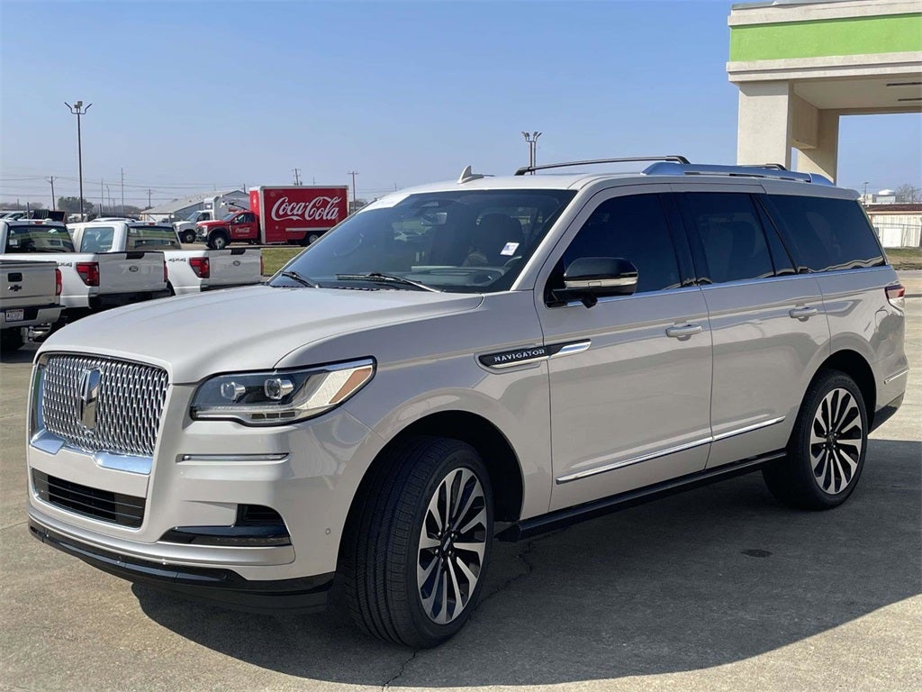 2023 Lincoln Navigator Reserve