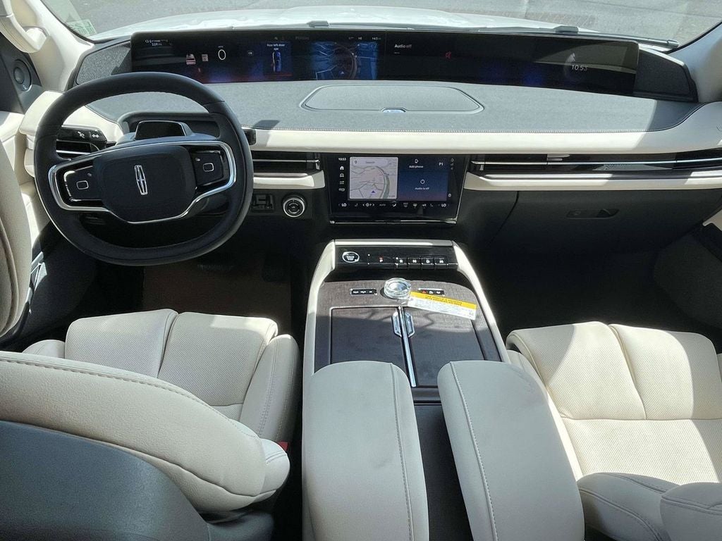 2027 Lincoln Navigator Reserve