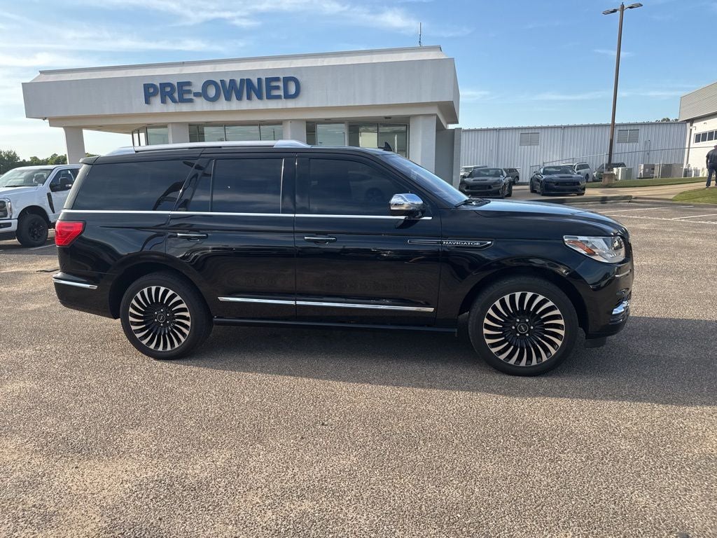 2020 Lincoln Navigator Black Label