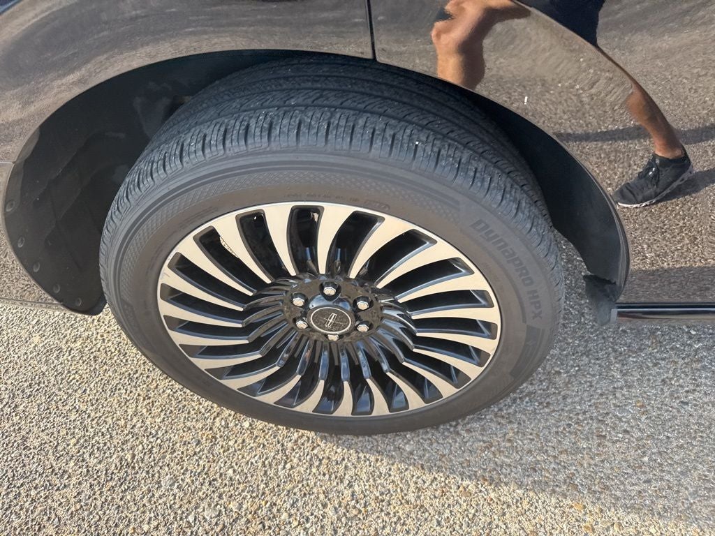 2020 Lincoln Navigator Black Label