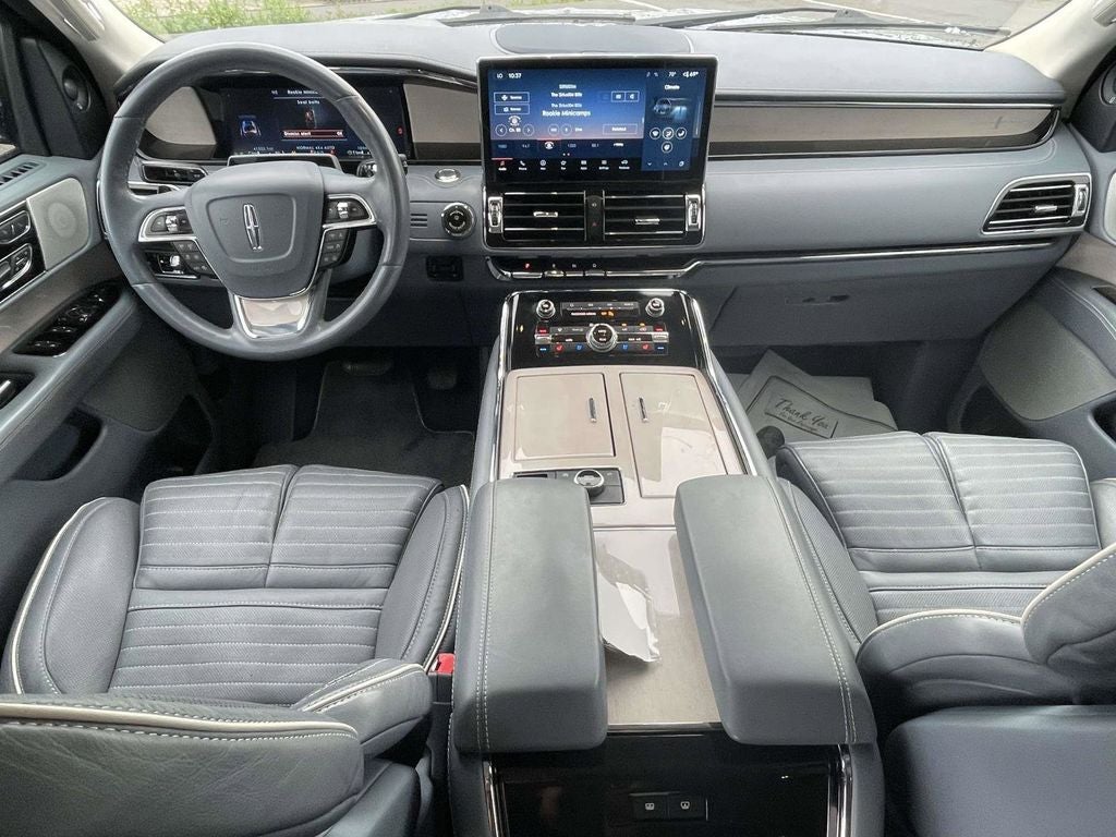 2022 Lincoln Navigator Black Label
