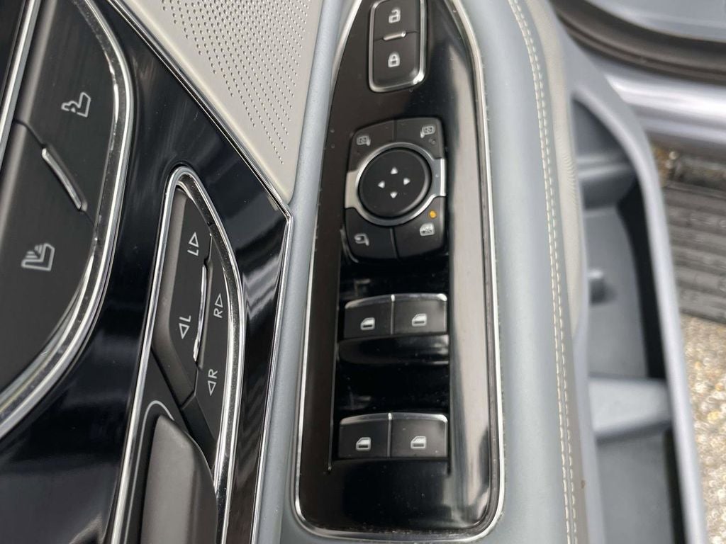 2022 Lincoln Navigator Black Label