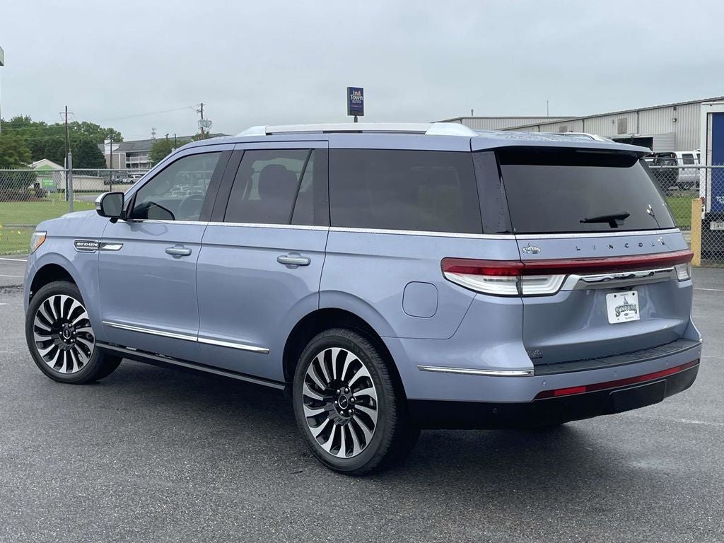 2022 Lincoln Navigator Black Label