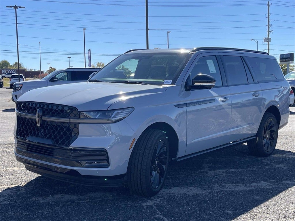 2025 Lincoln Navigator L Reserve