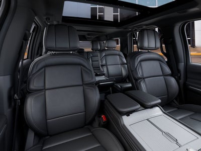2027 Lincoln Navigator L Reserve