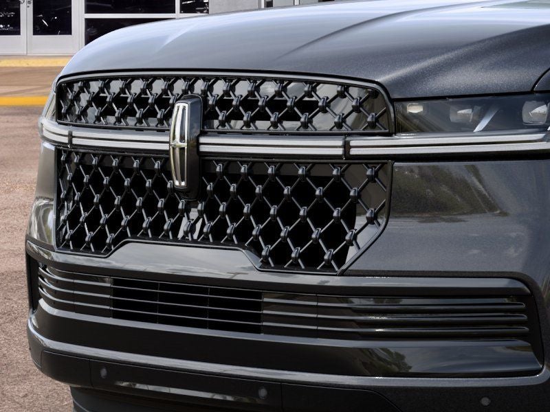 2027 Lincoln Navigator L Reserve