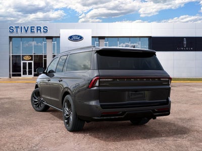 2027 Lincoln Navigator L Reserve