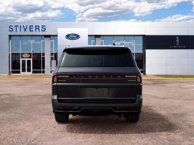 2027 Lincoln Navigator L Reserve