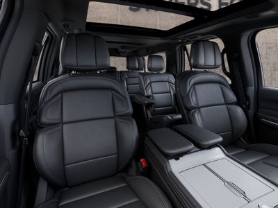 2027 Lincoln Navigator L Reserve