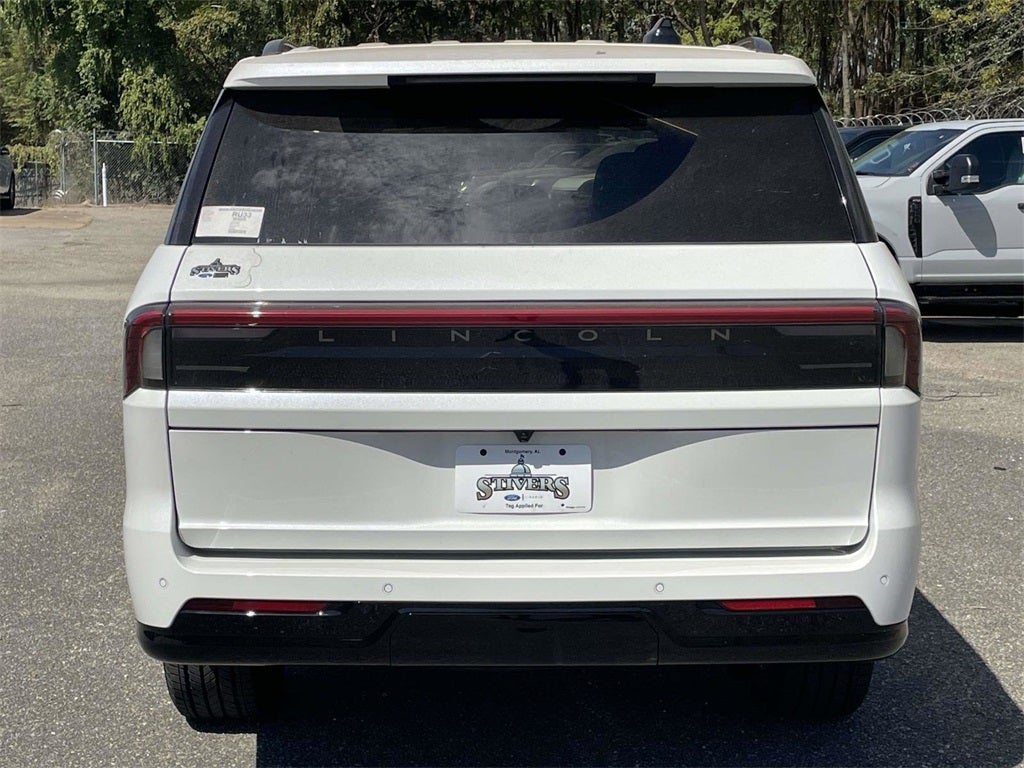2025 Lincoln Navigator L Reserve