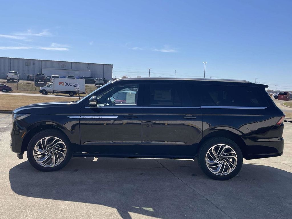 2025 Lincoln Navigator L Reserve